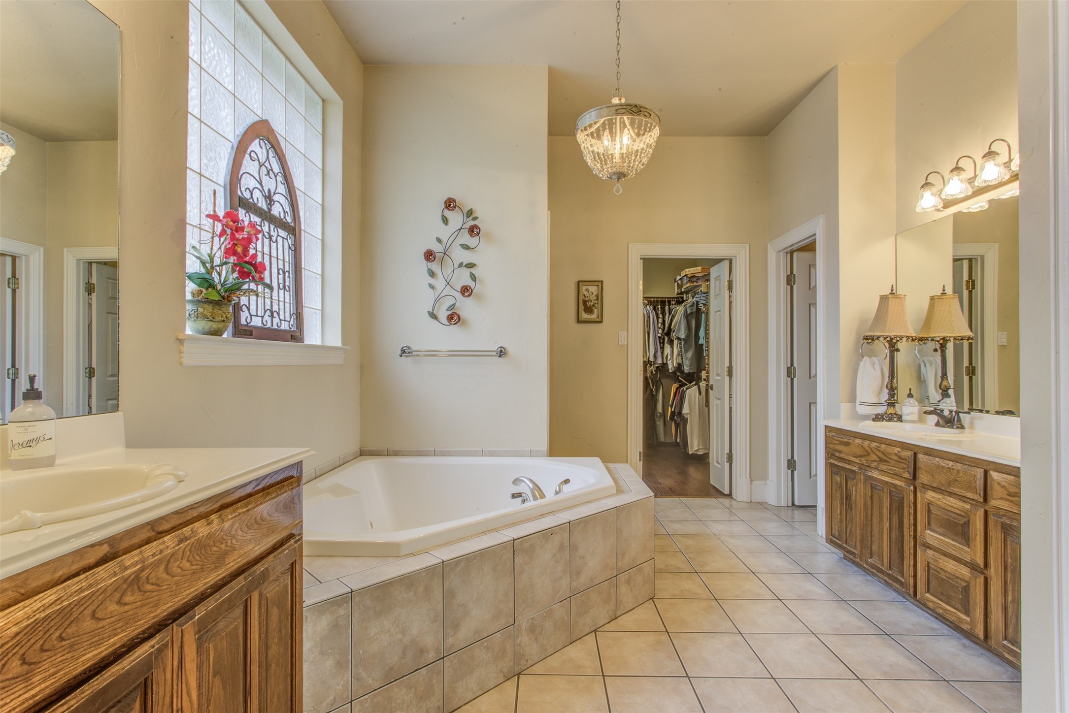 9313 Dosier Cove W Fort Worth TX 76179