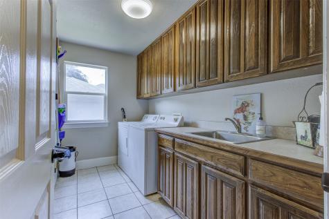 9313 Dosier Cove W Fort Worth TX 76179