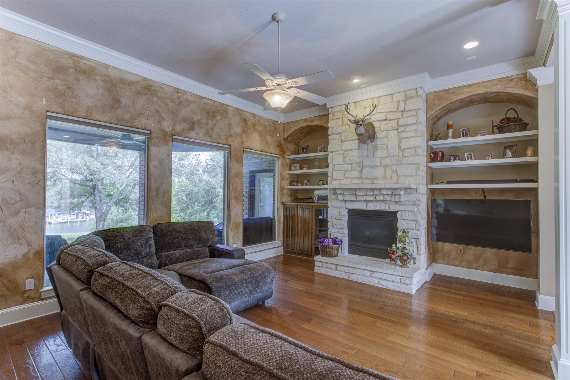 9313 Dosier Cove W Fort Worth TX 76179