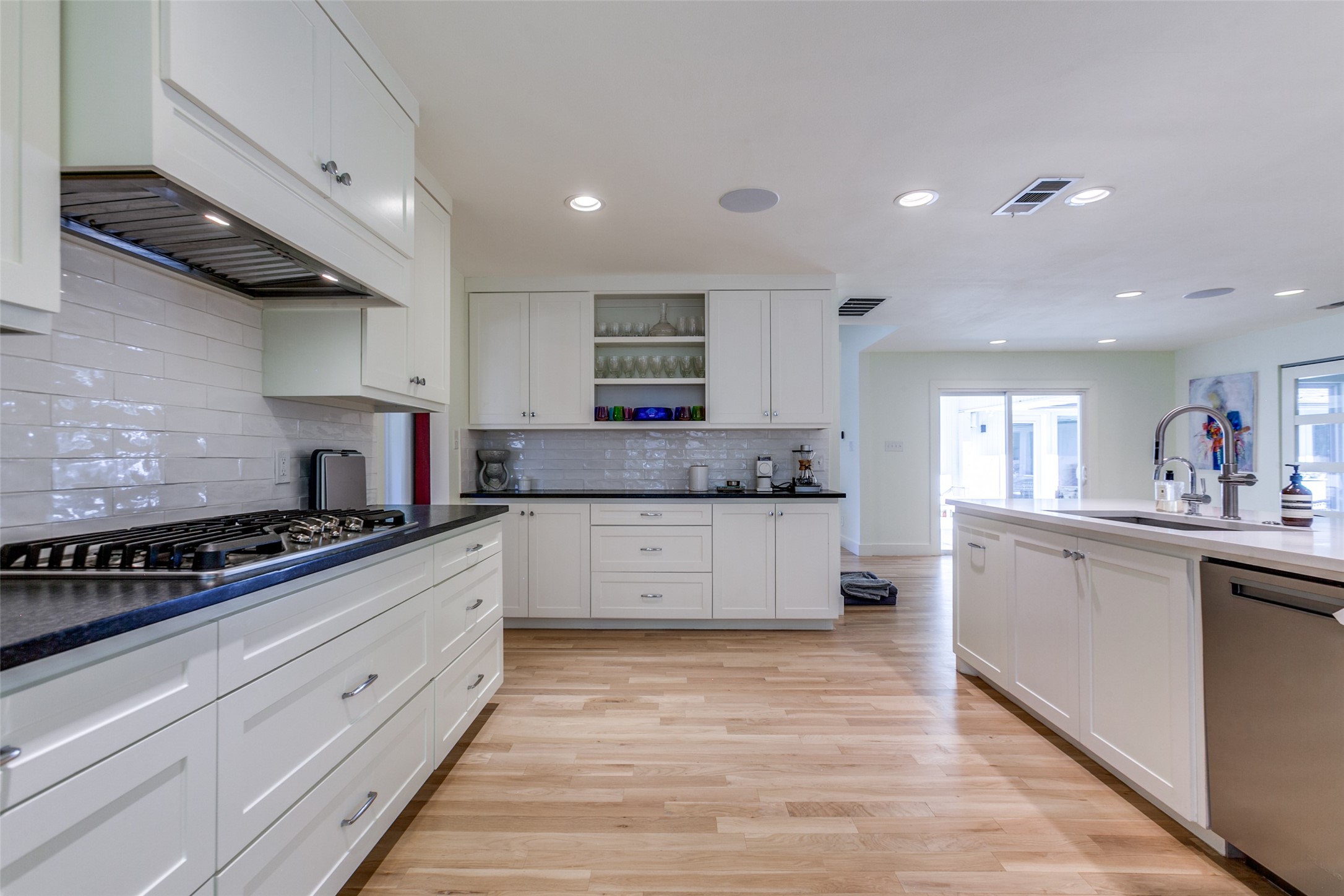 7204 Van Hook Drive Dallas TX 75248