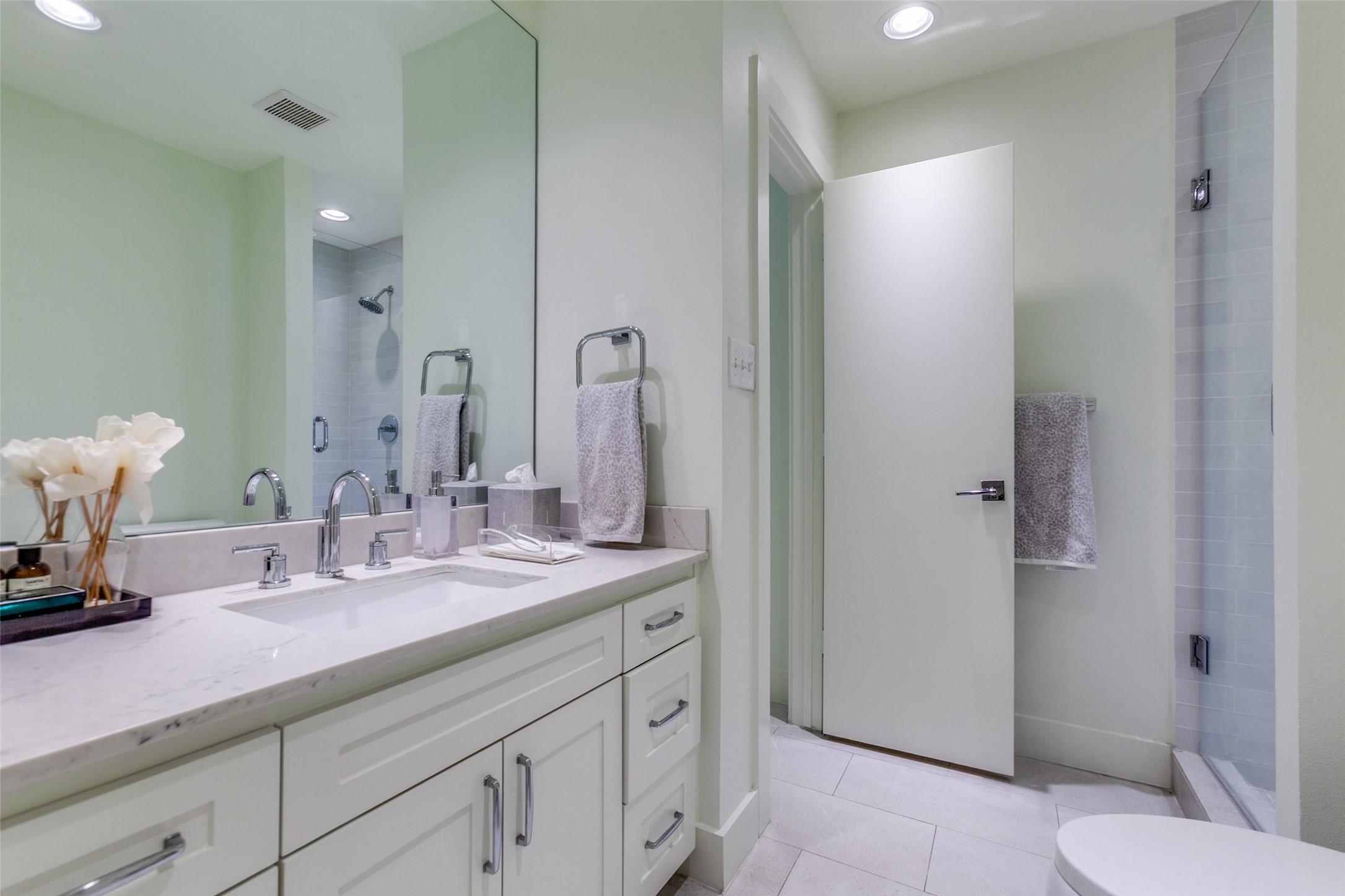 7204 Van Hook Drive Dallas TX 75248