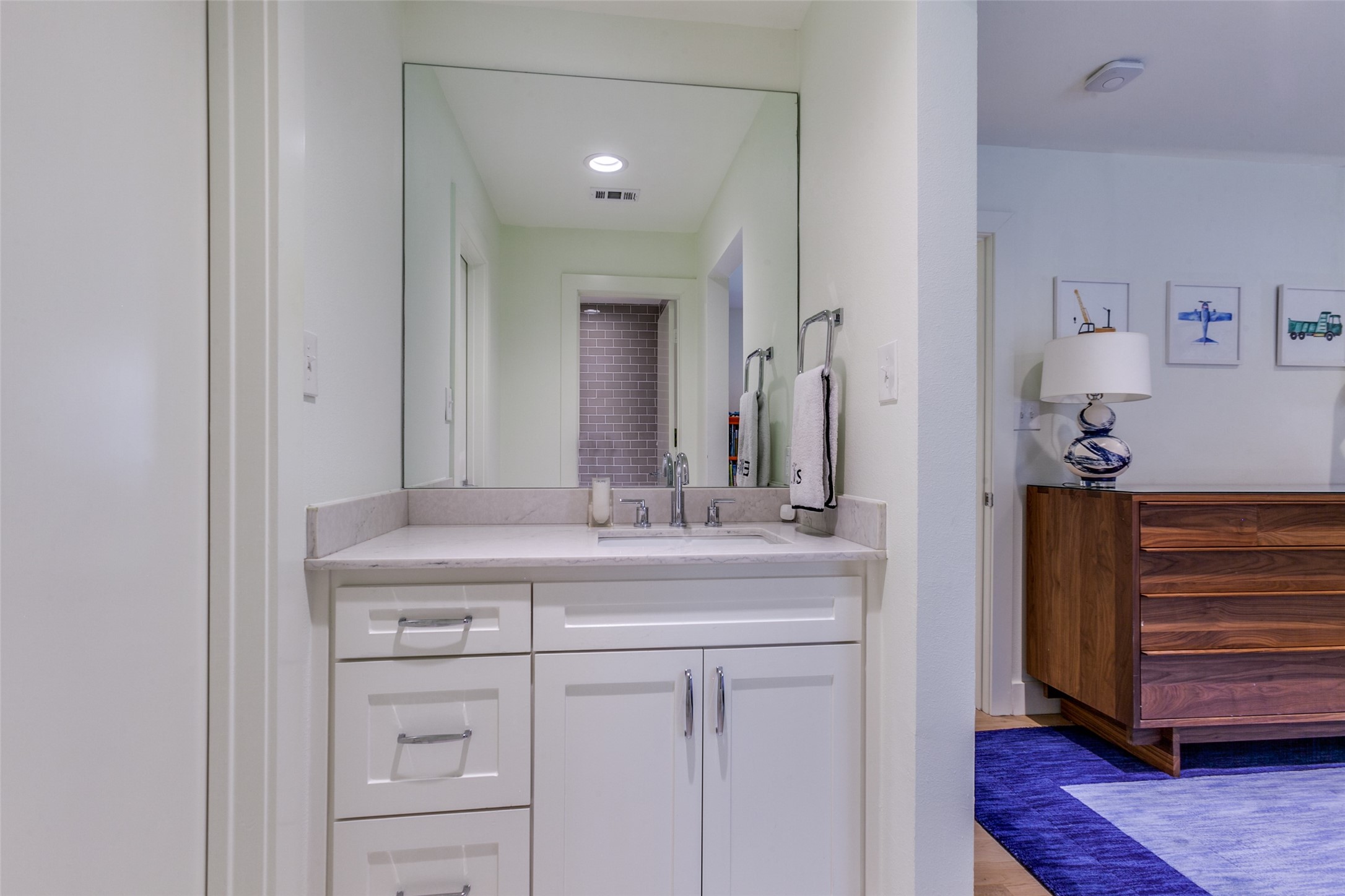 7204 Van Hook Drive Dallas TX 75248
