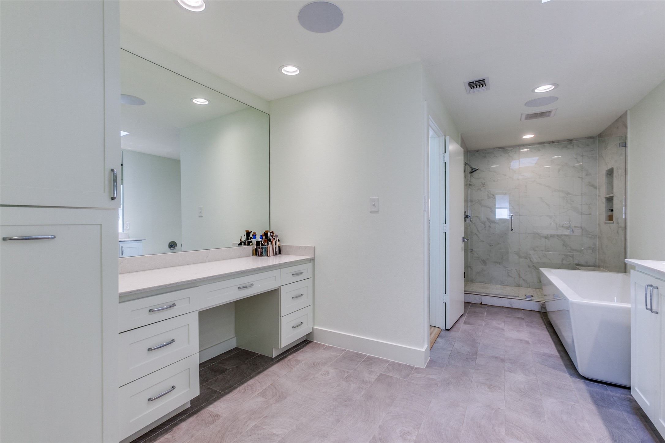 7204 Van Hook Drive Dallas TX 75248