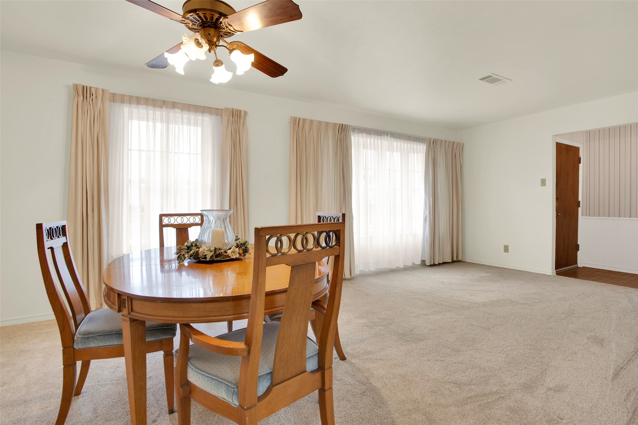 1704 Oakhill Drive Sherman TX 75092
