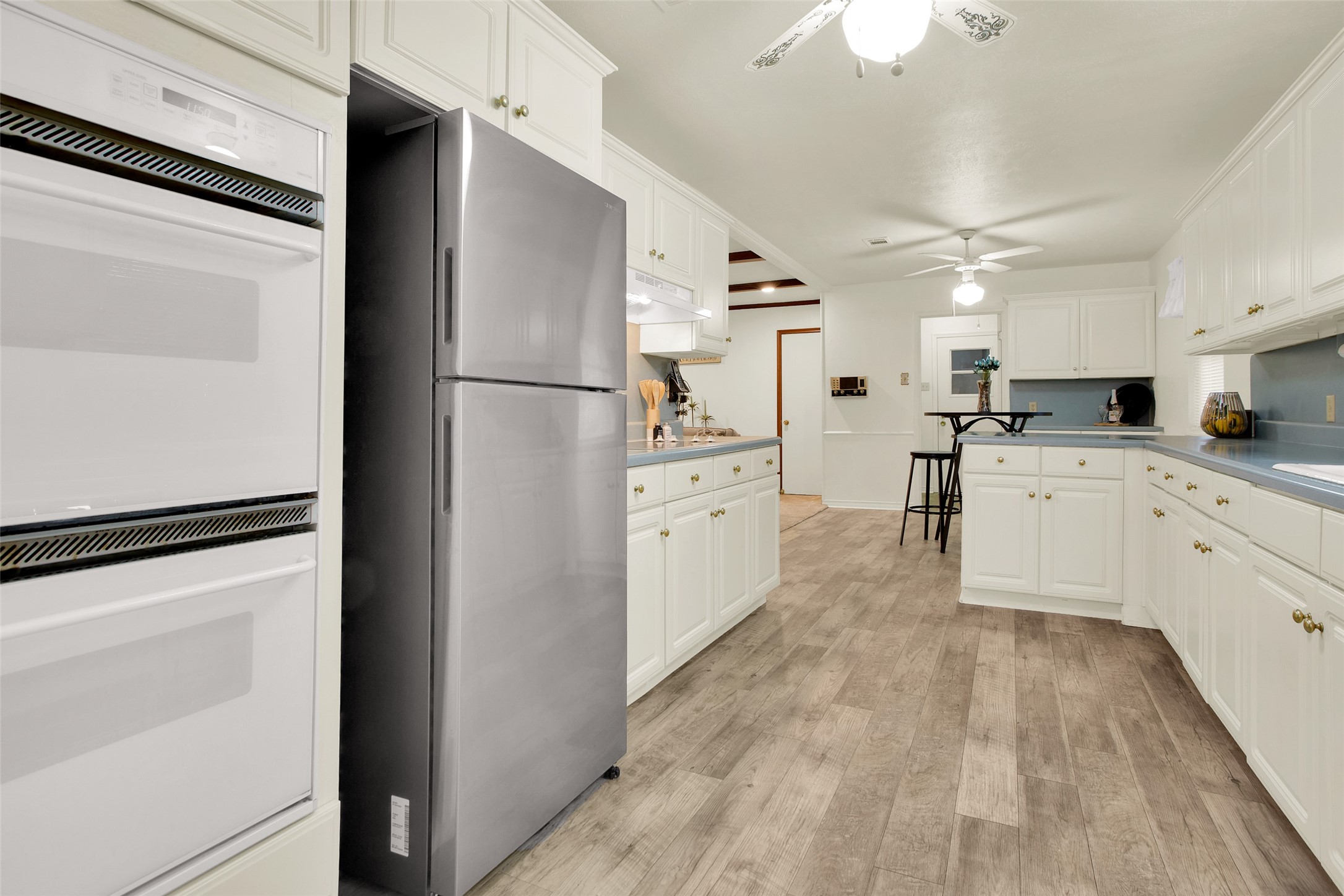 1704 Oakhill Drive Sherman TX 75092