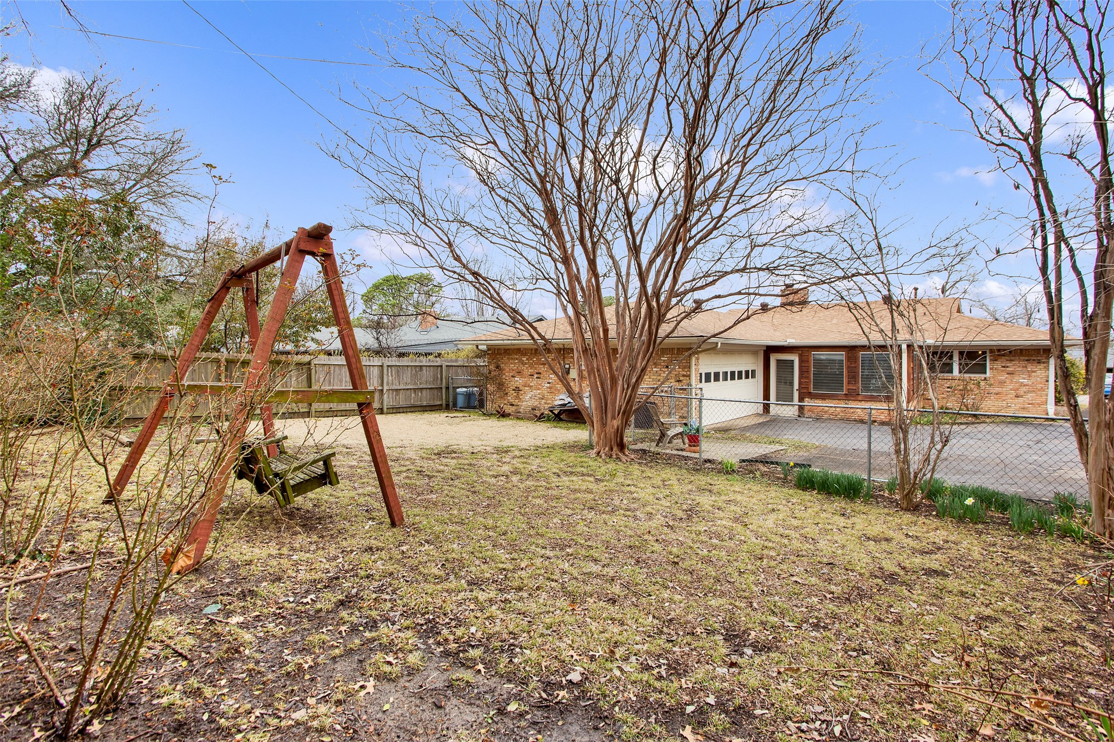 1704 Oakhill Drive Sherman TX 75092