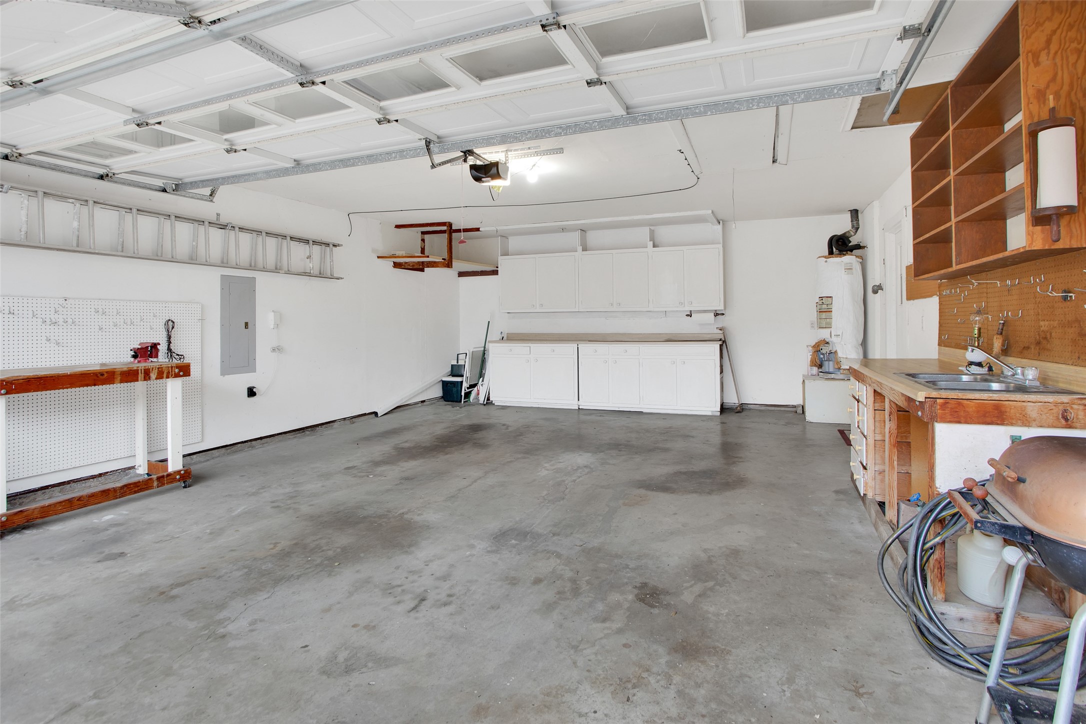 1704 Oakhill Drive Sherman TX 75092