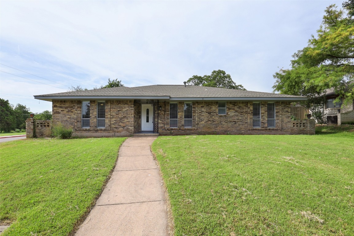 602 Little Creek Drive Duncanville TX 75116