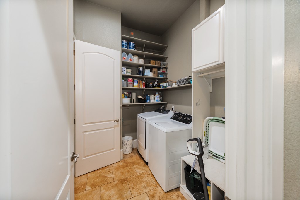 209 N Wickham Street Alvord TX 76225