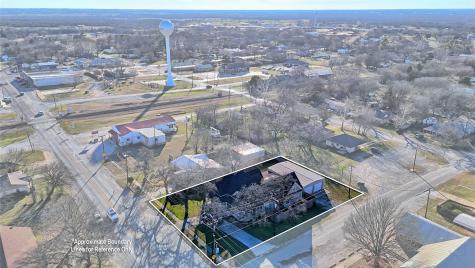 209 N Wickham Street Alvord TX 76225