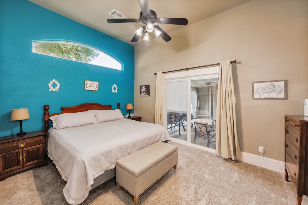 209 N Wickham Street Alvord TX 76225