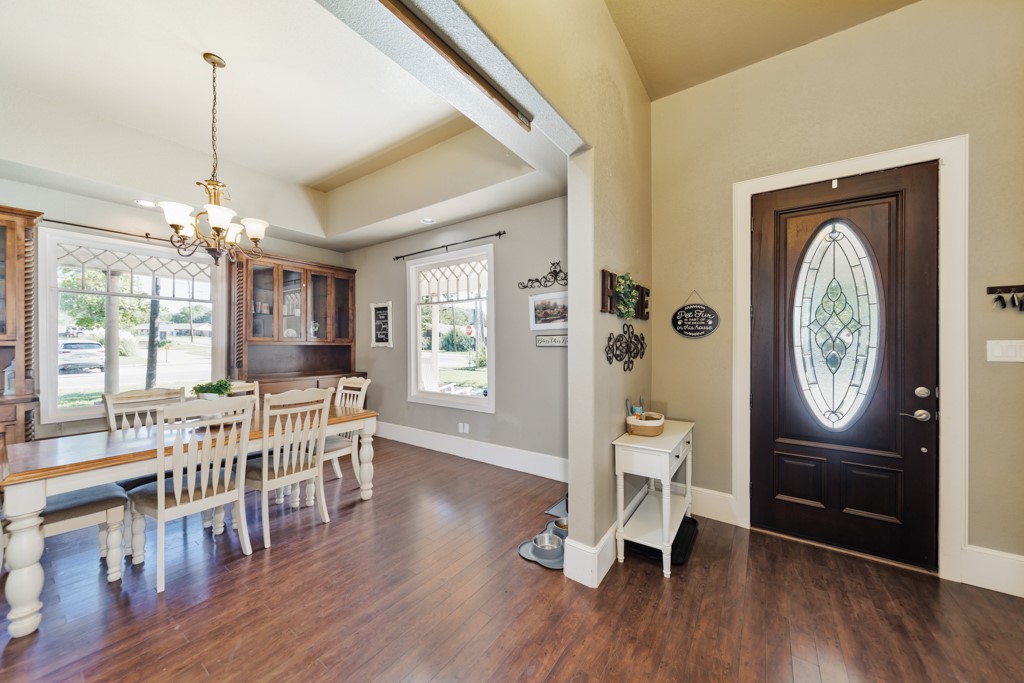 209 N Wickham Street Alvord TX 76225