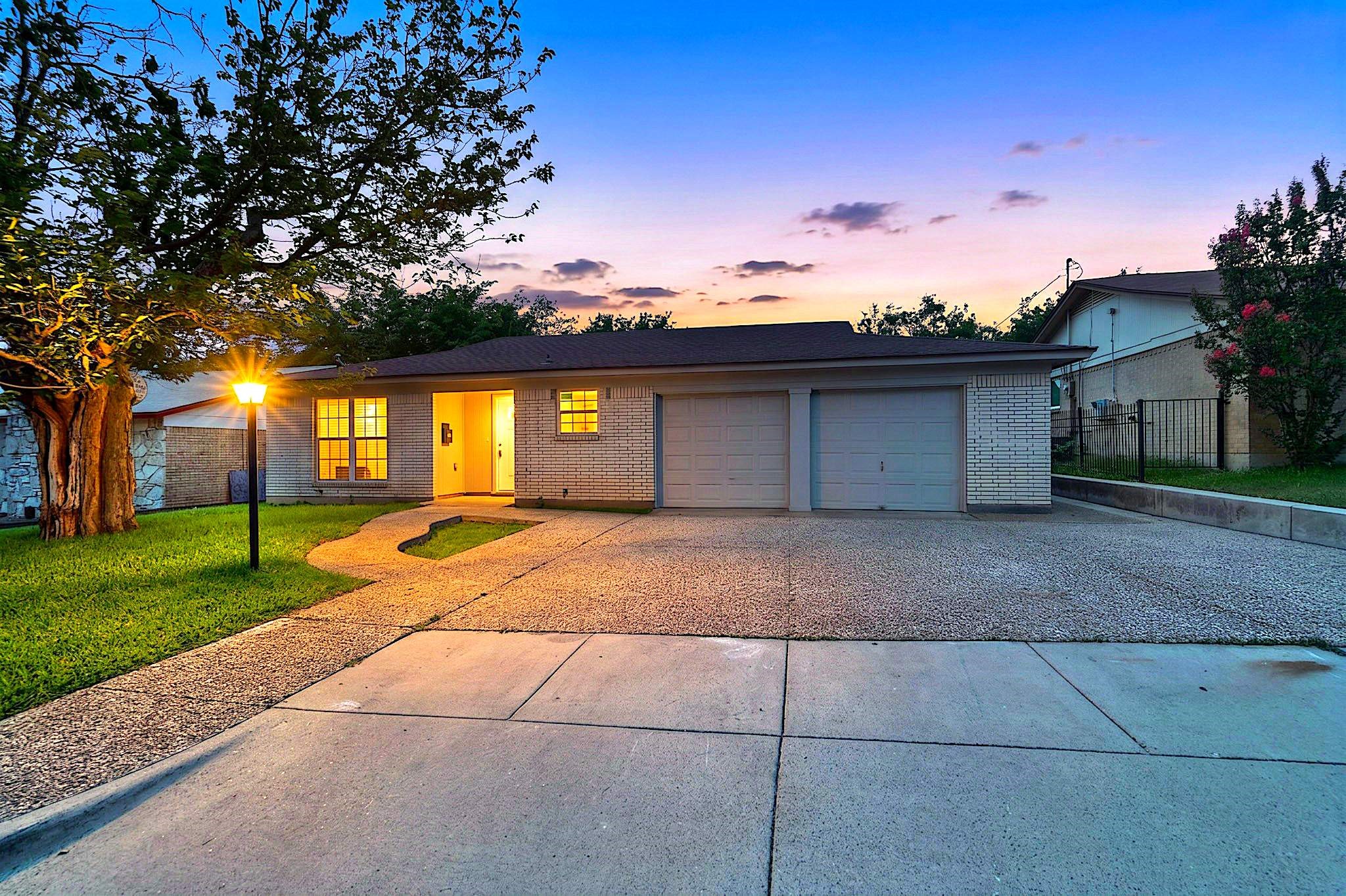 6600 Cervantes Avenue Fort Worth TX 76133