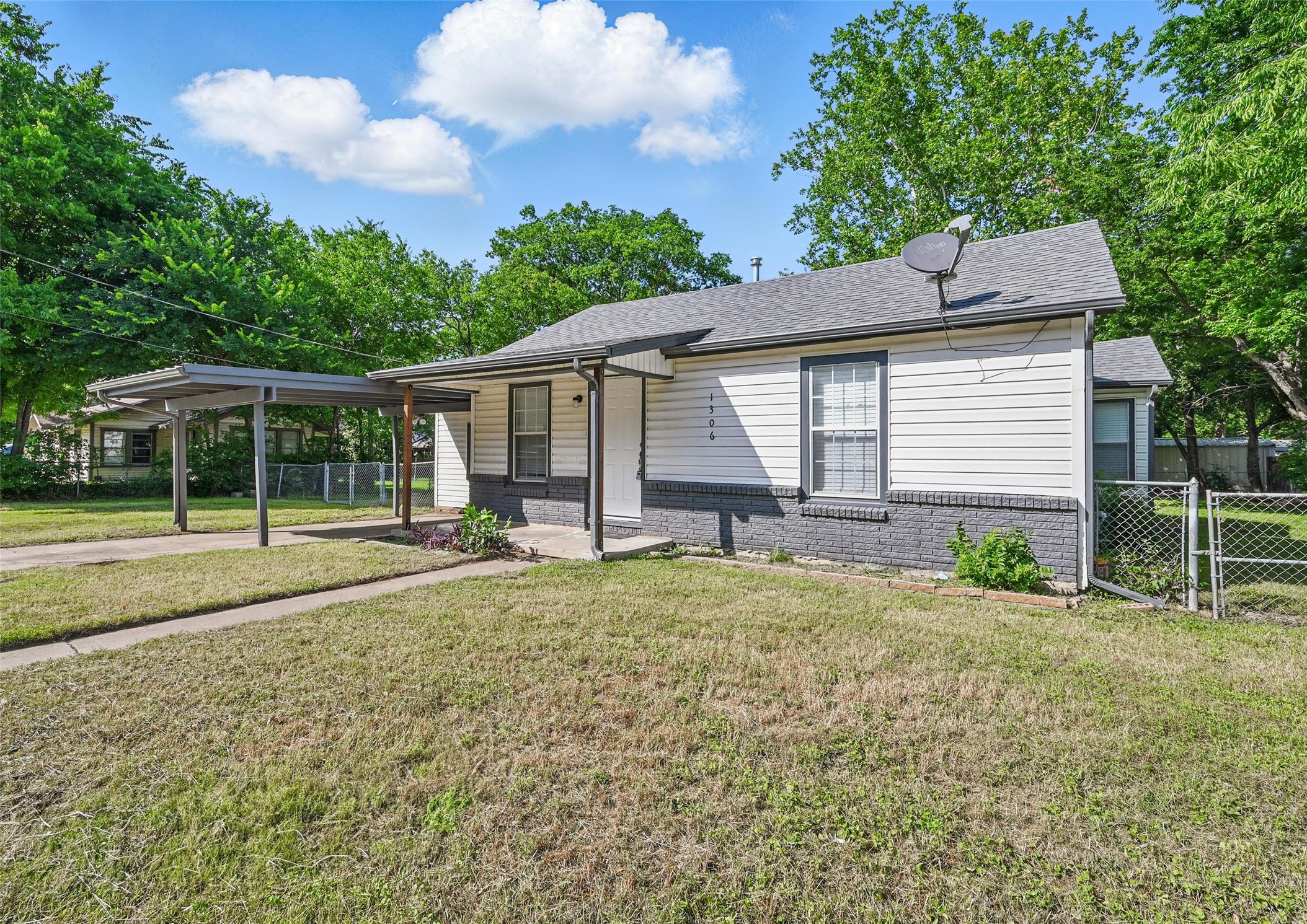 1306 Joslin Street Cleburne TX 76033