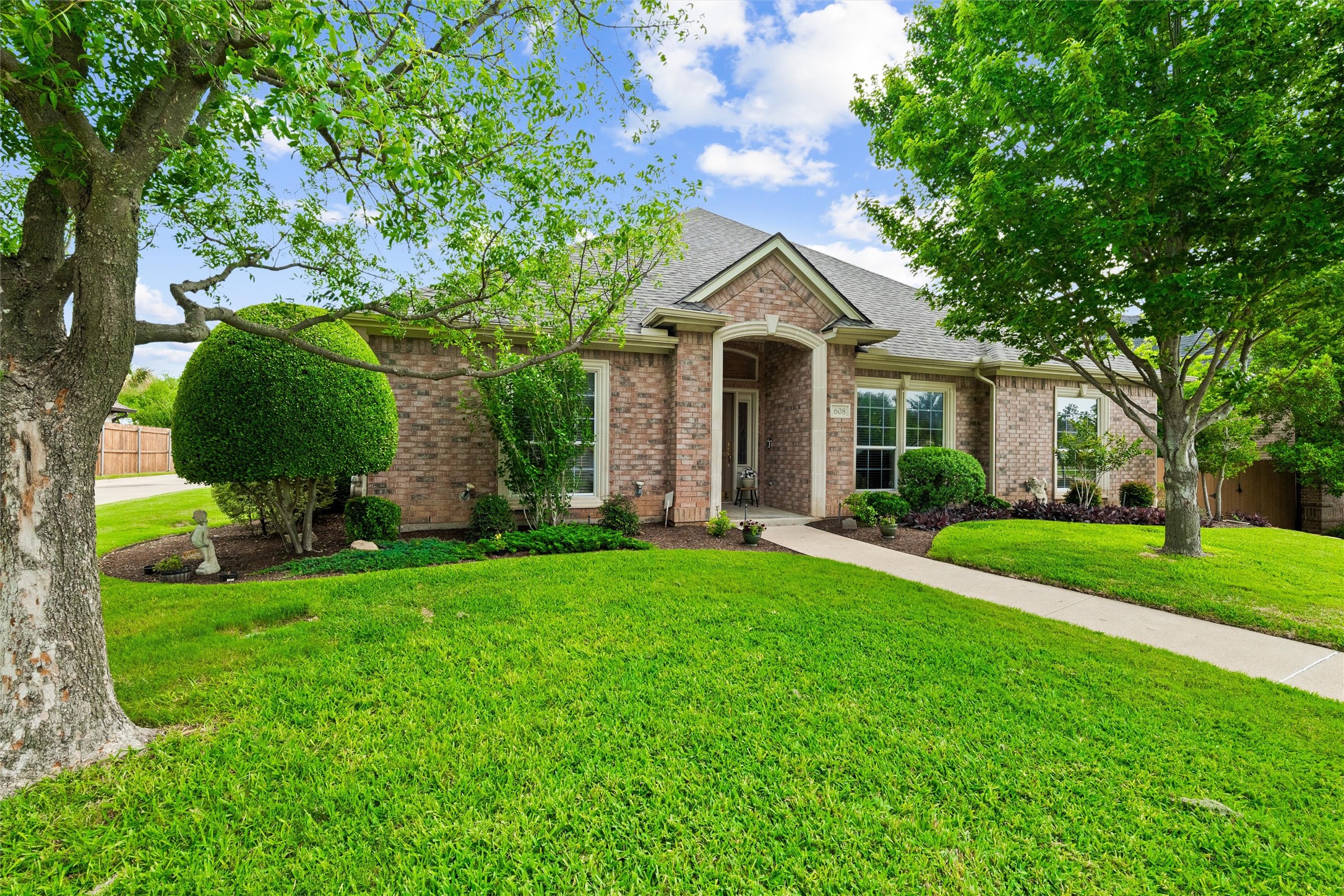 608 Bridlewood N Colleyville TX 76034