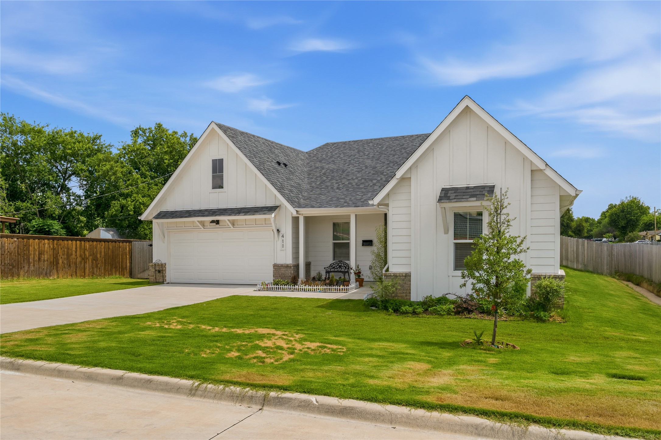 411 W Harwood Road Euless TX 76039