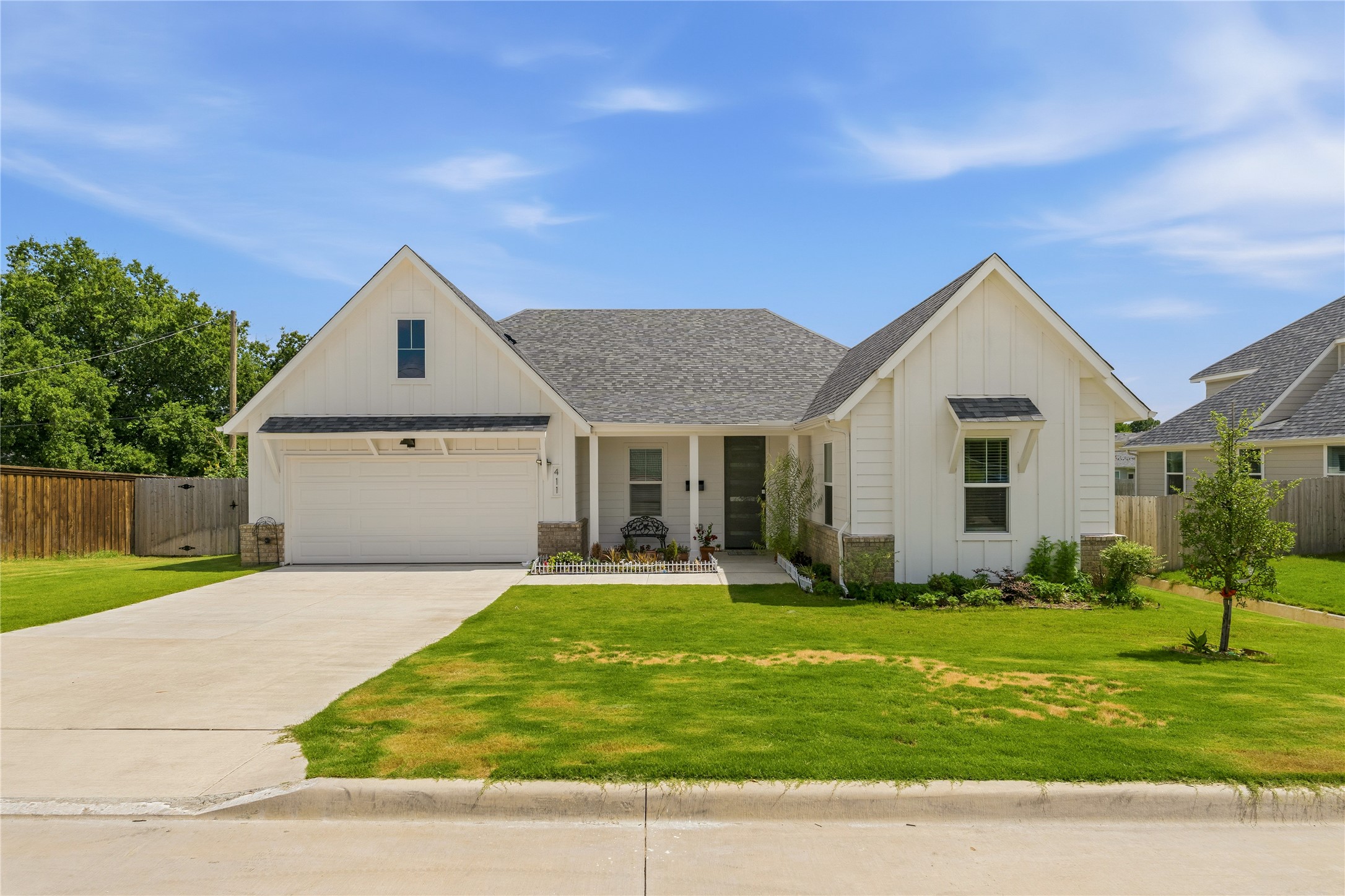 411 W Harwood Road Euless TX 76039