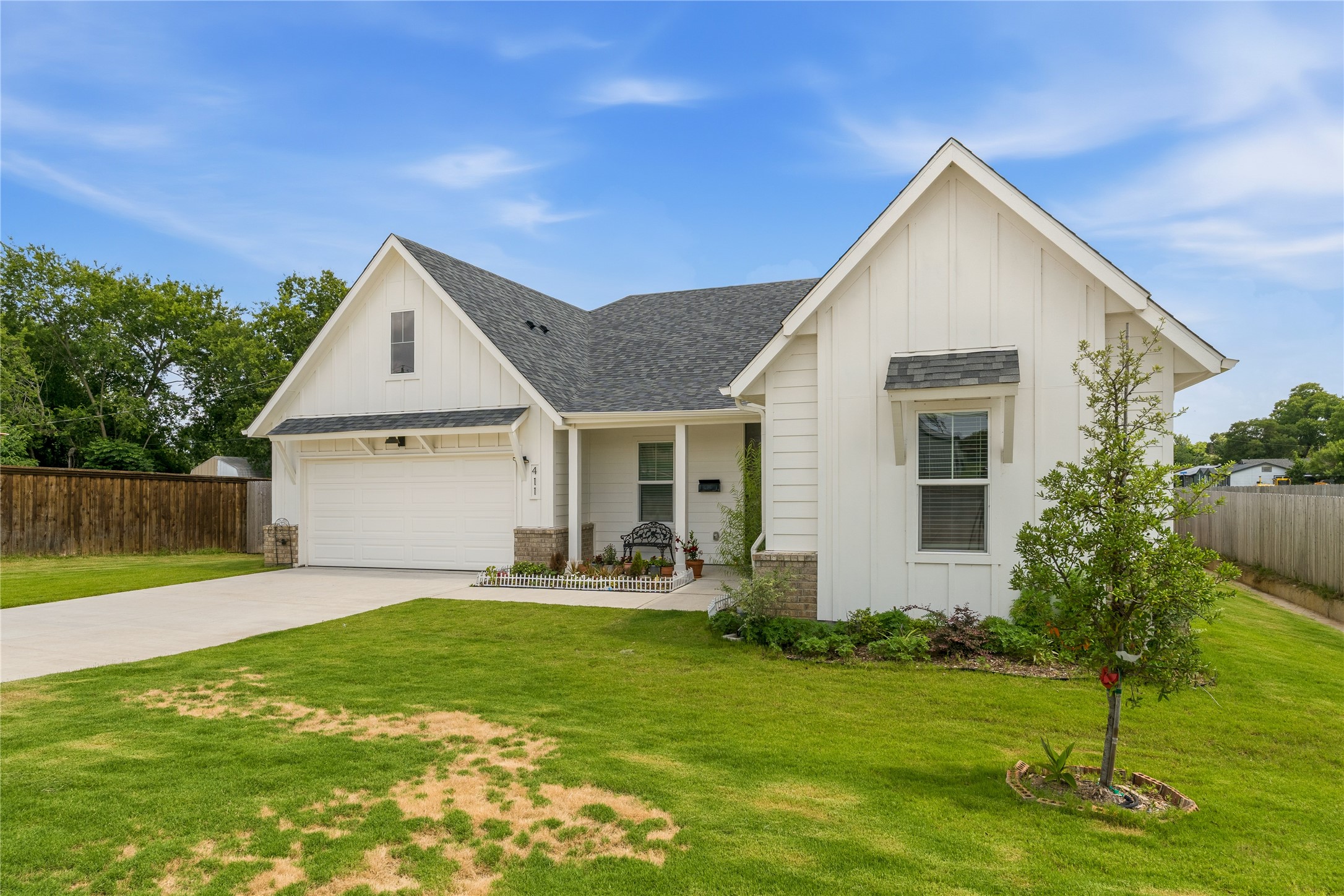 411 W Harwood Road Euless TX 76039