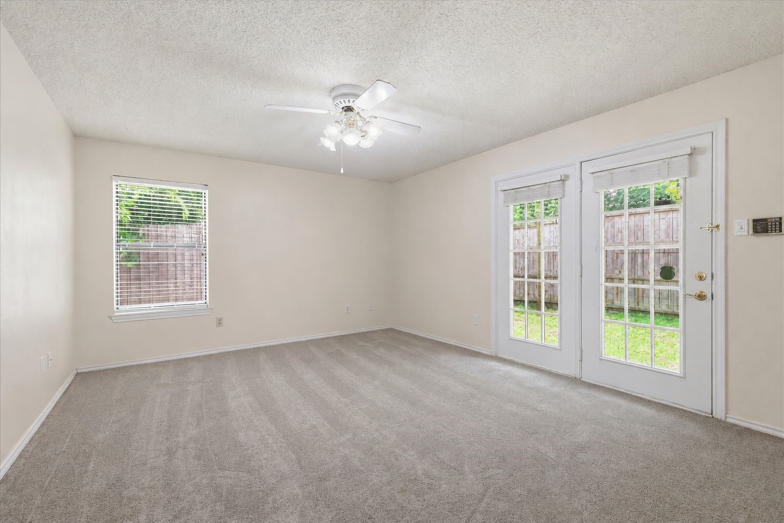 4207 Crossgate Court Arlington TX 76016