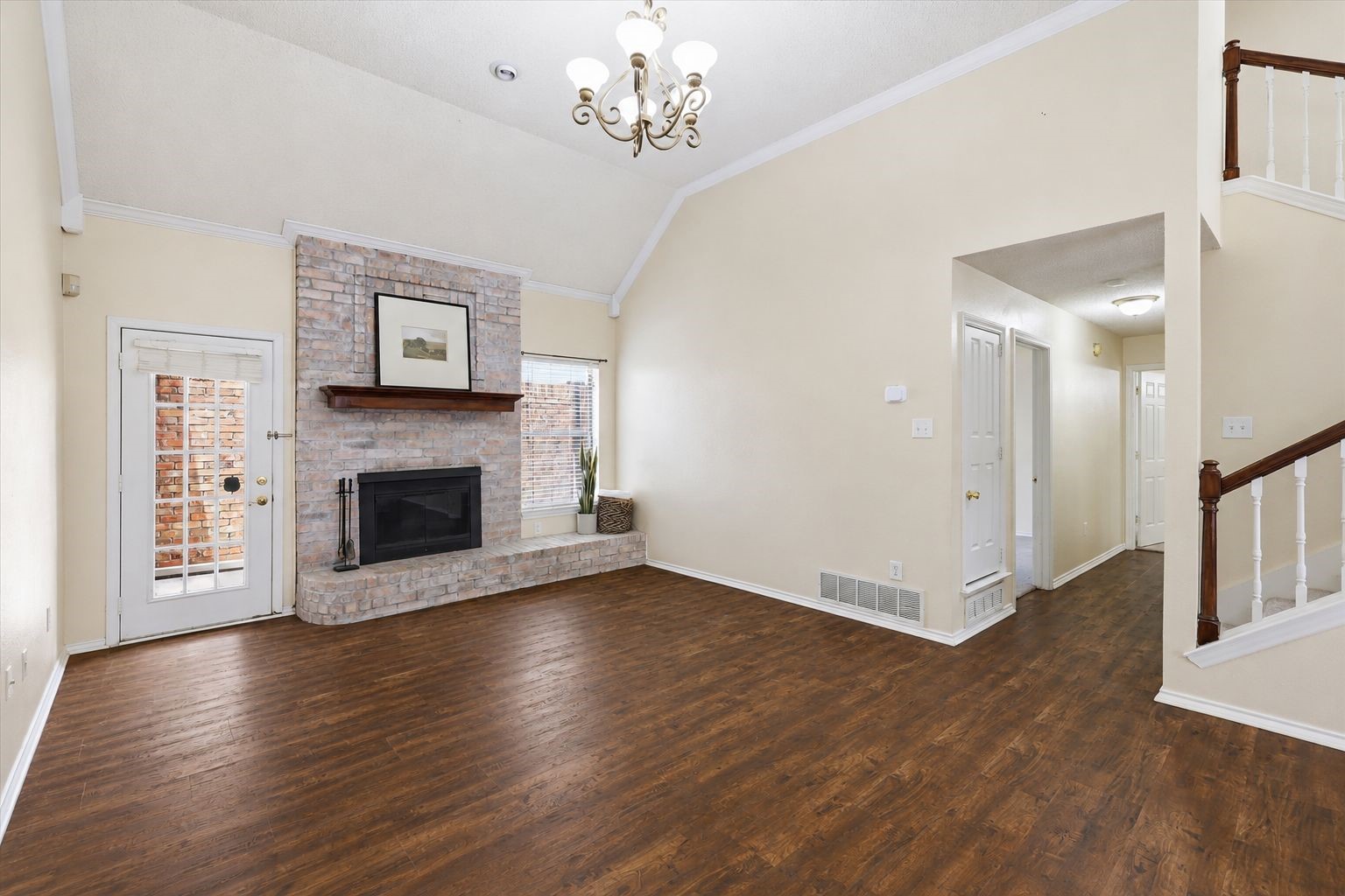 4207 Crossgate Court Arlington TX 76016