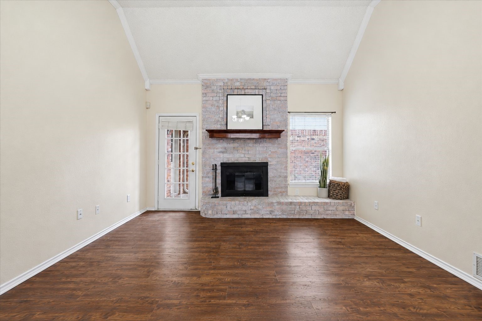4207 Crossgate Court Arlington TX 76016