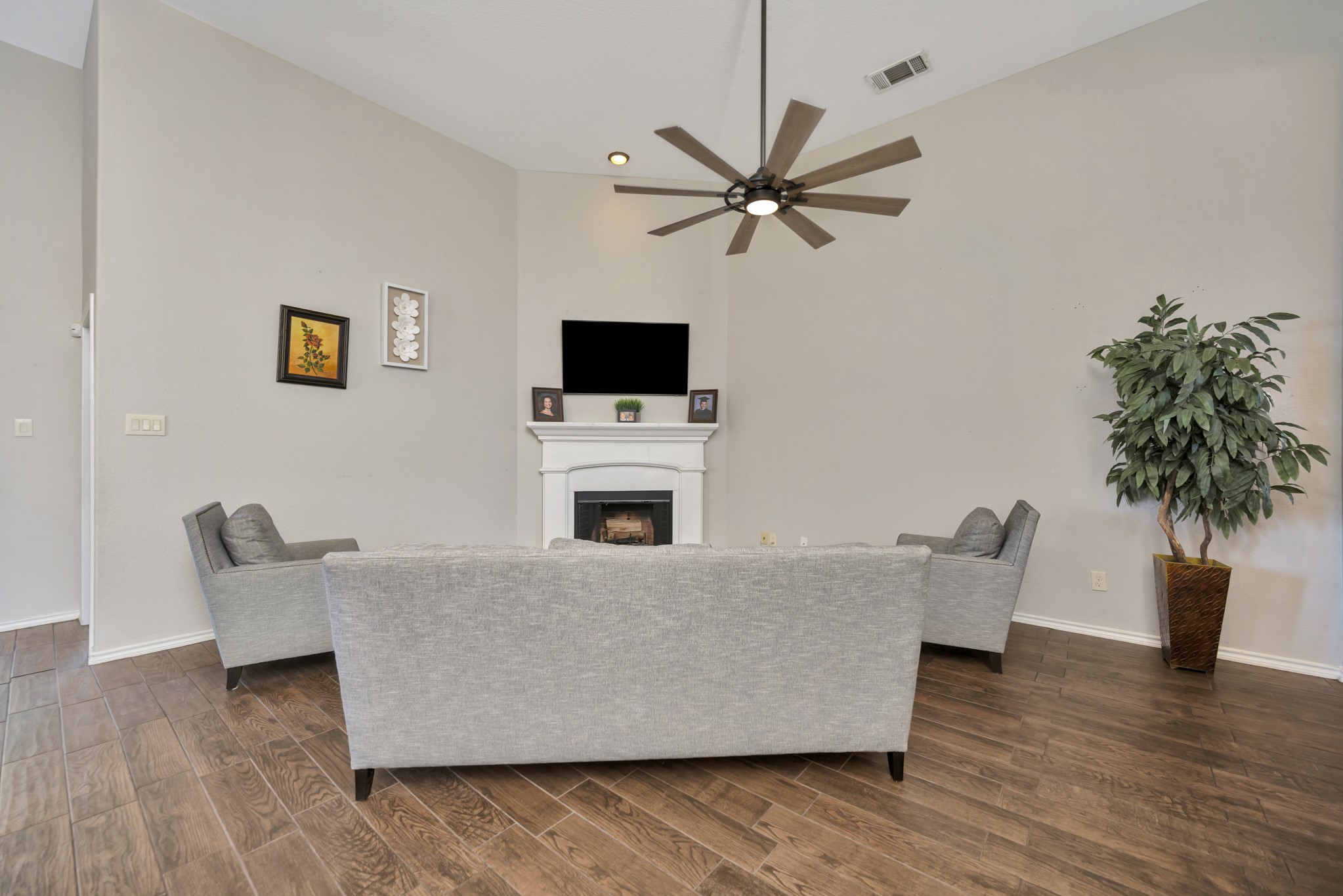 545 Wild Ivy Trail Fort Worth TX 76052