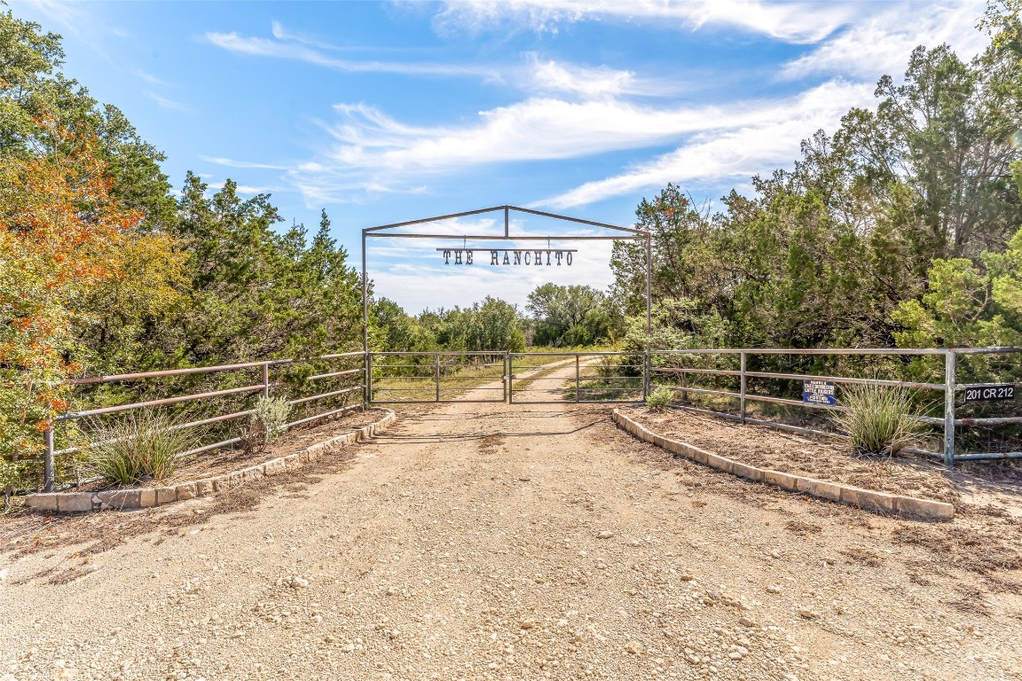 201 County Road 212 Hico TX 76457