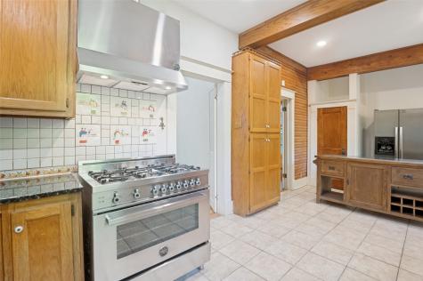 111 S Willomet Avenue Dallas TX 75208