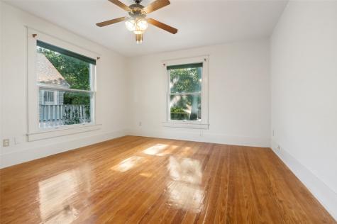 111 S Willomet Avenue Dallas TX 75208