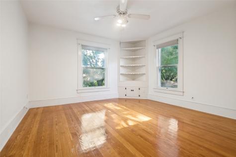 111 S Willomet Avenue Dallas TX 75208