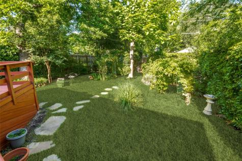 111 S Willomet Avenue Dallas TX 75208