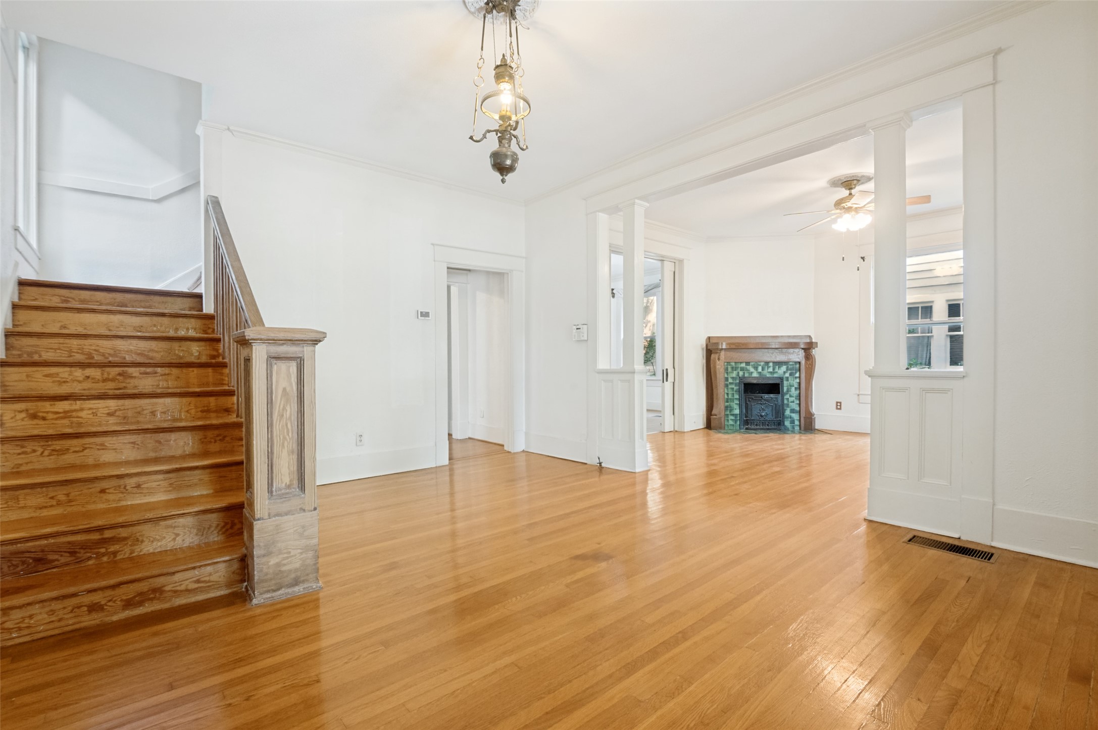 111 S Willomet Avenue Dallas TX 75208