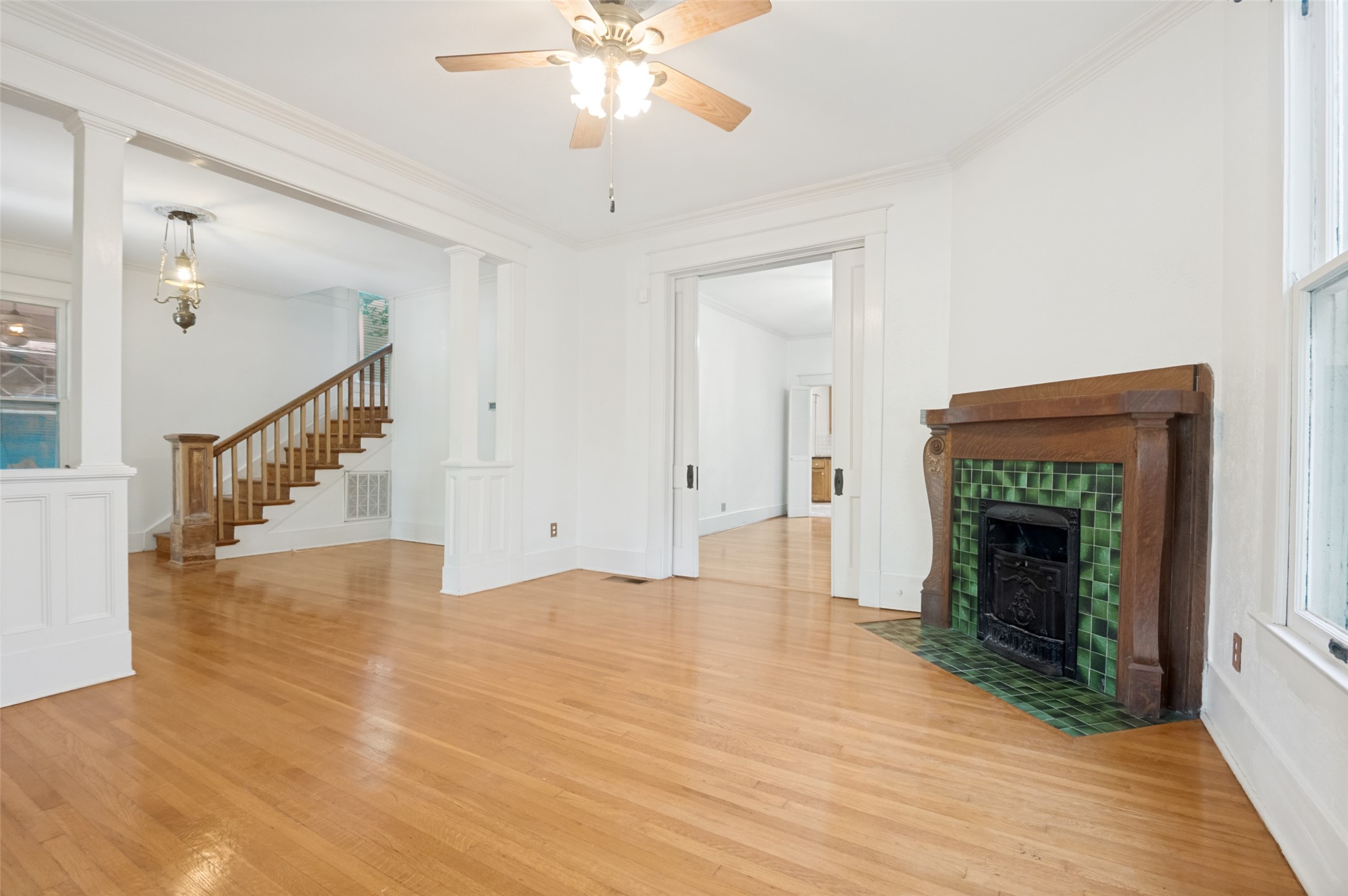 111 S Willomet Avenue Dallas TX 75208