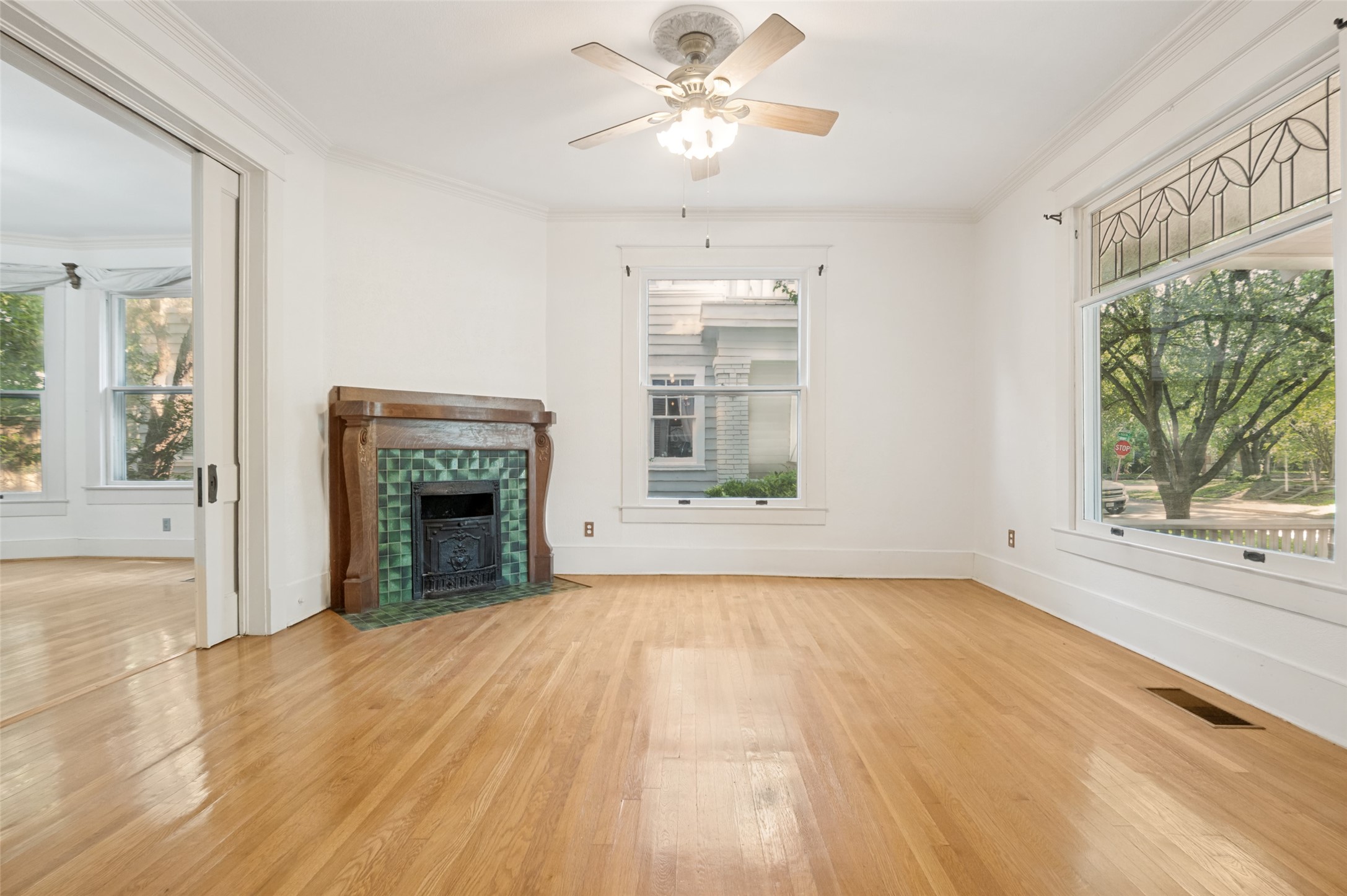 111 S Willomet Avenue Dallas TX 75208