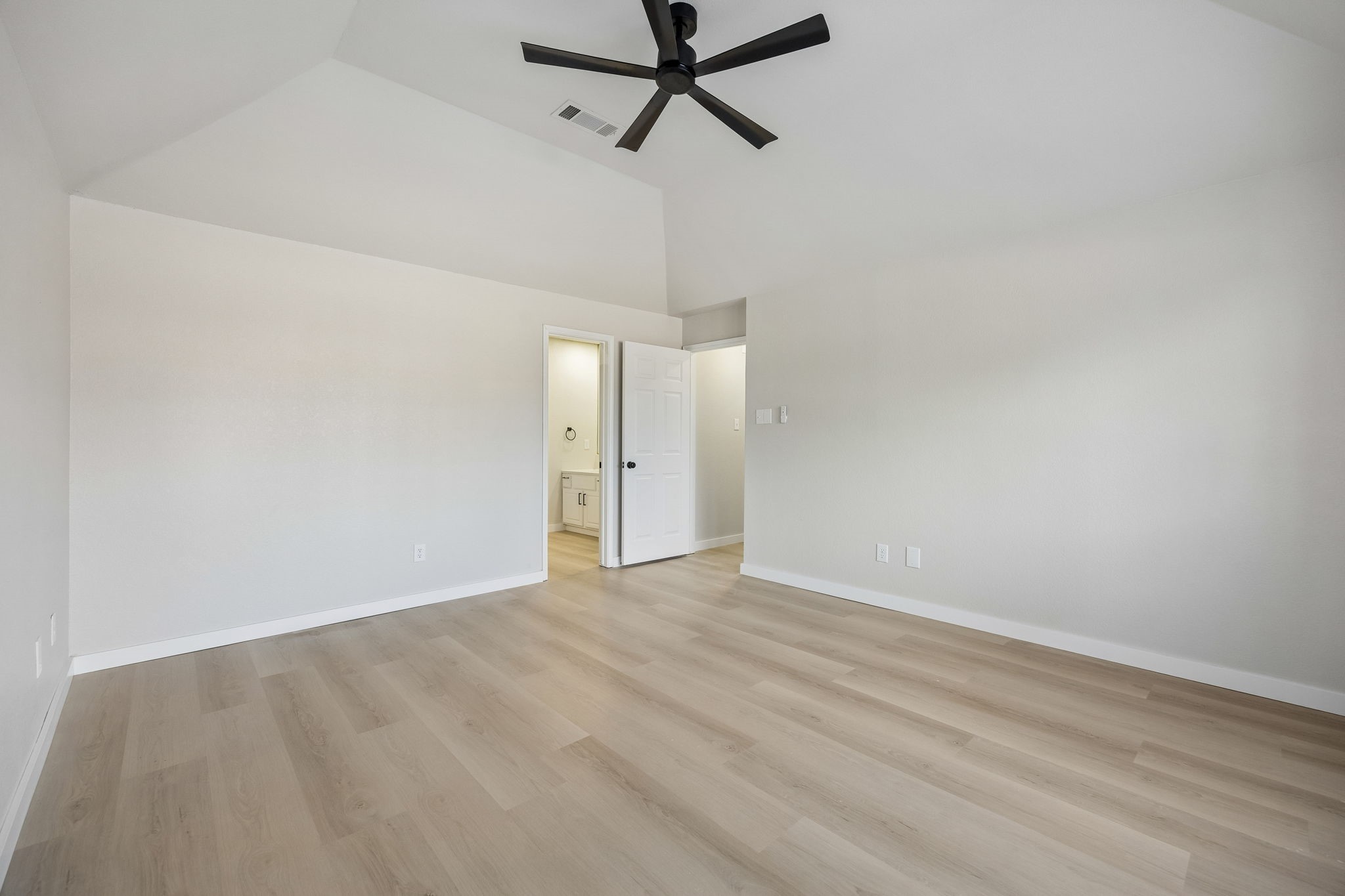 6207 Gray Wolf Trail Dallas TX 75252