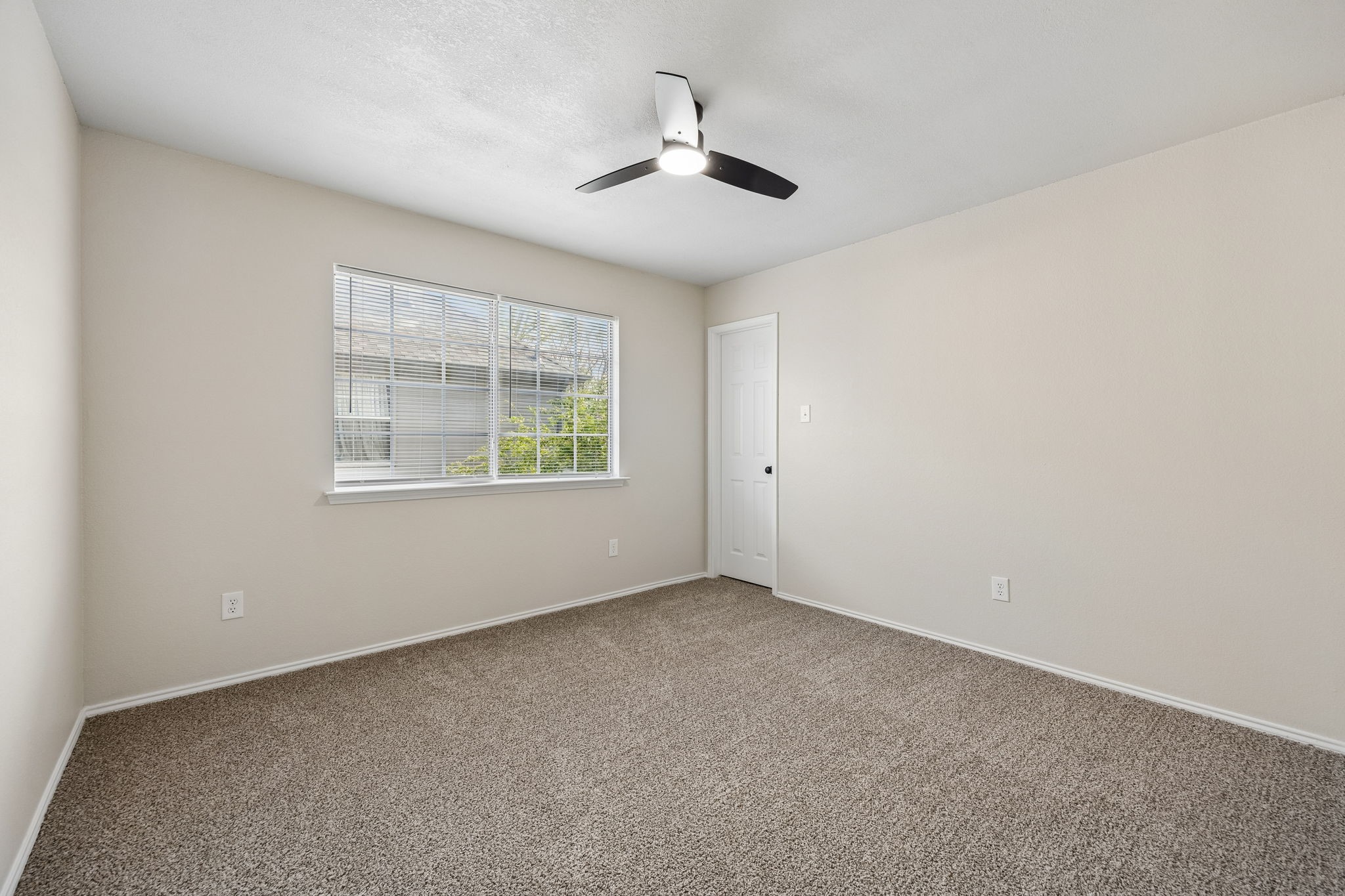 6207 Gray Wolf Trail Dallas TX 75252