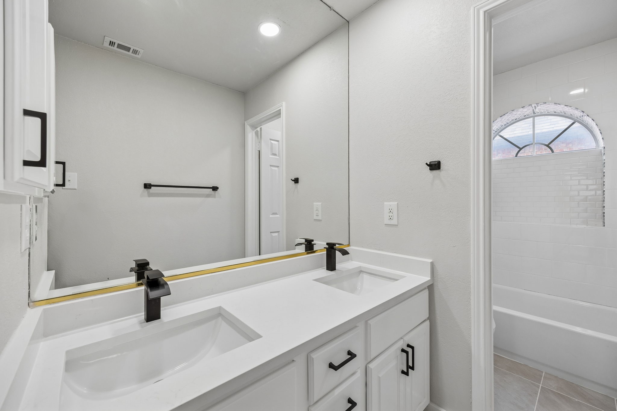 6207 Gray Wolf Trail Dallas TX 75252