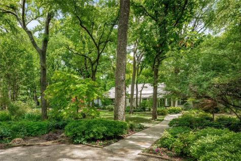 5570 N 40 Place Dallas TX 75252
