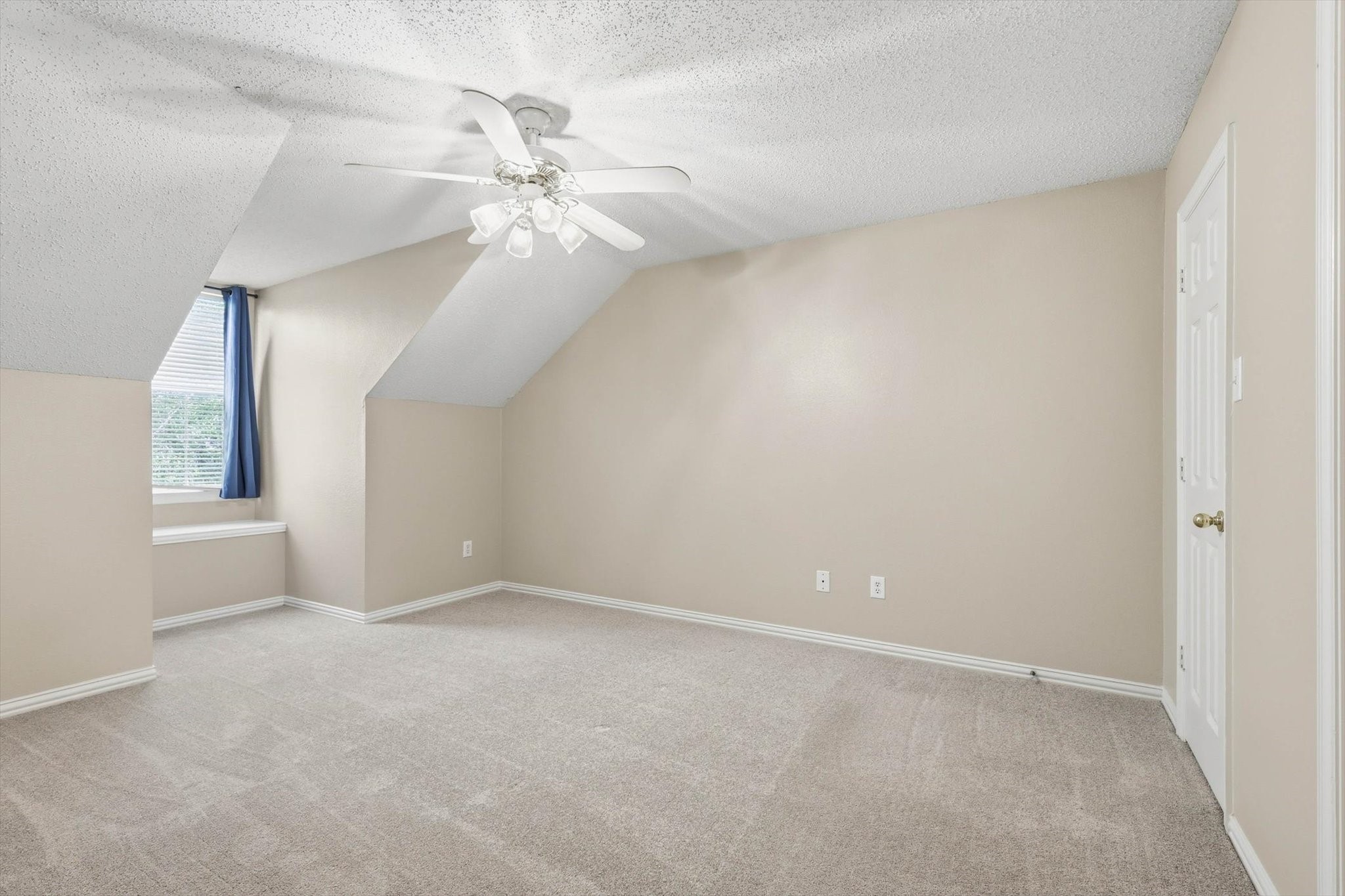 3013 Creek Haven Drive Highland Village TX 75077