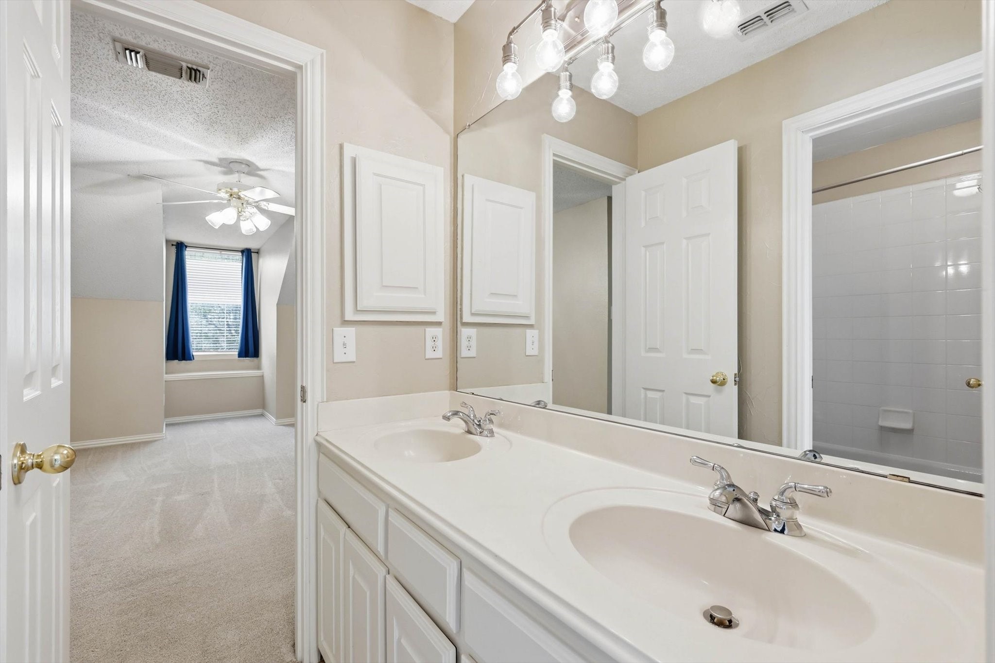 3013 Creek Haven Drive Highland Village TX 75077