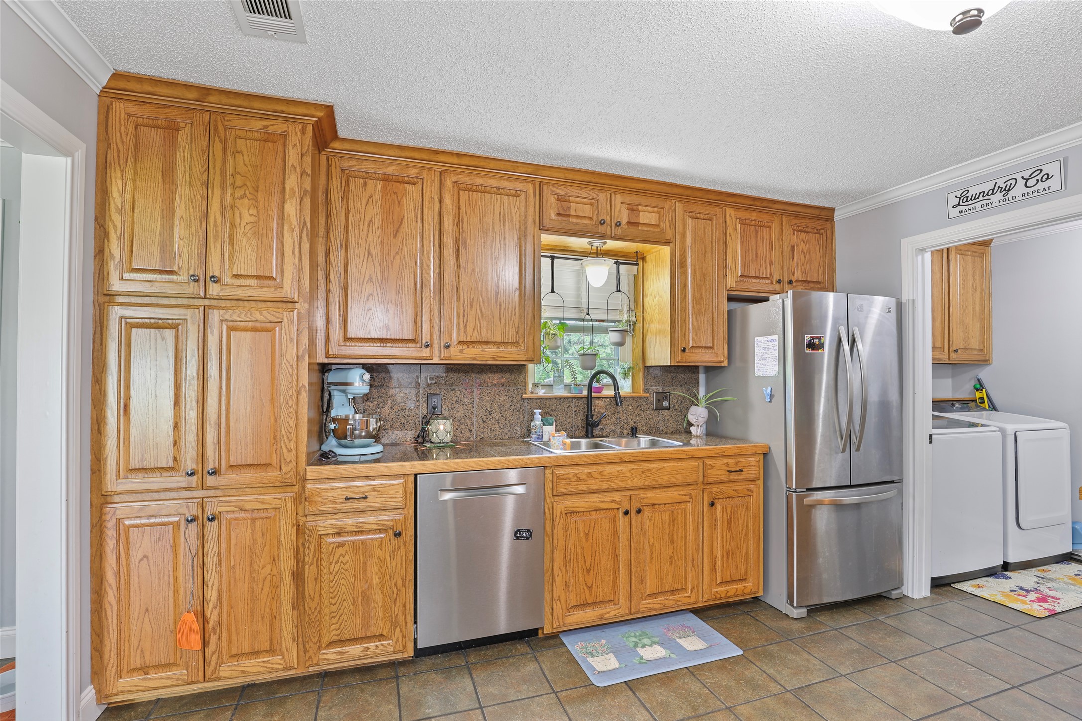 100 Madison Drive Longview TX 75603
