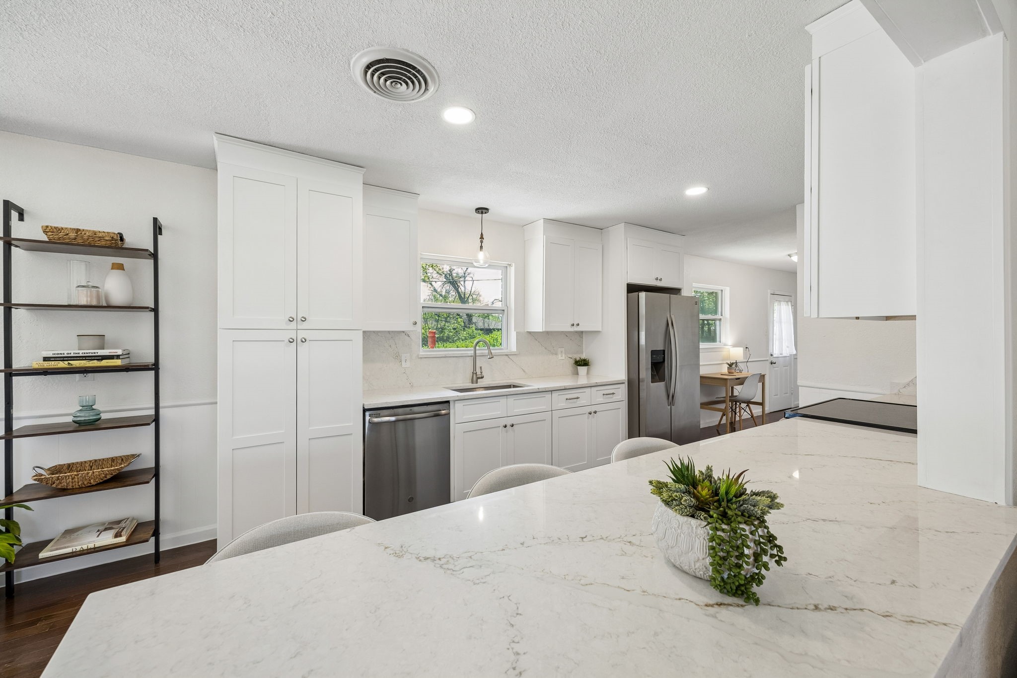 721 Danish Drive Grand Prairie TX 75050