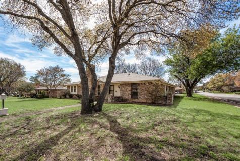 1038 Florence Drive Duncanville TX 75116