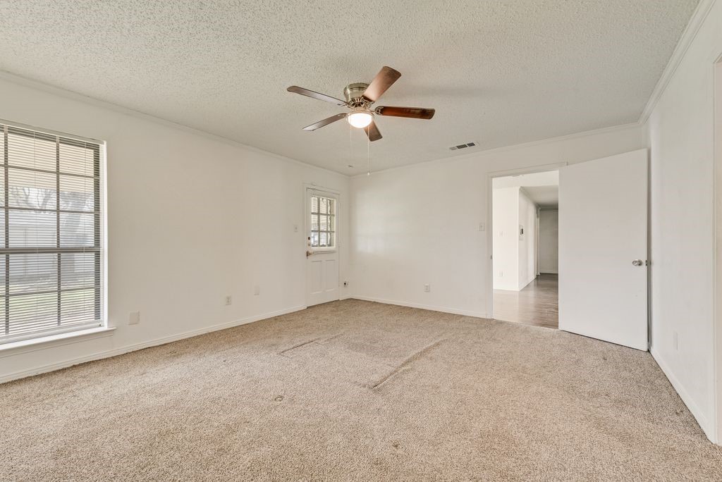 1038 Florence Drive Duncanville TX 75116