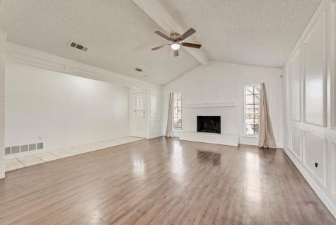 1038 Florence Drive Duncanville TX 75116