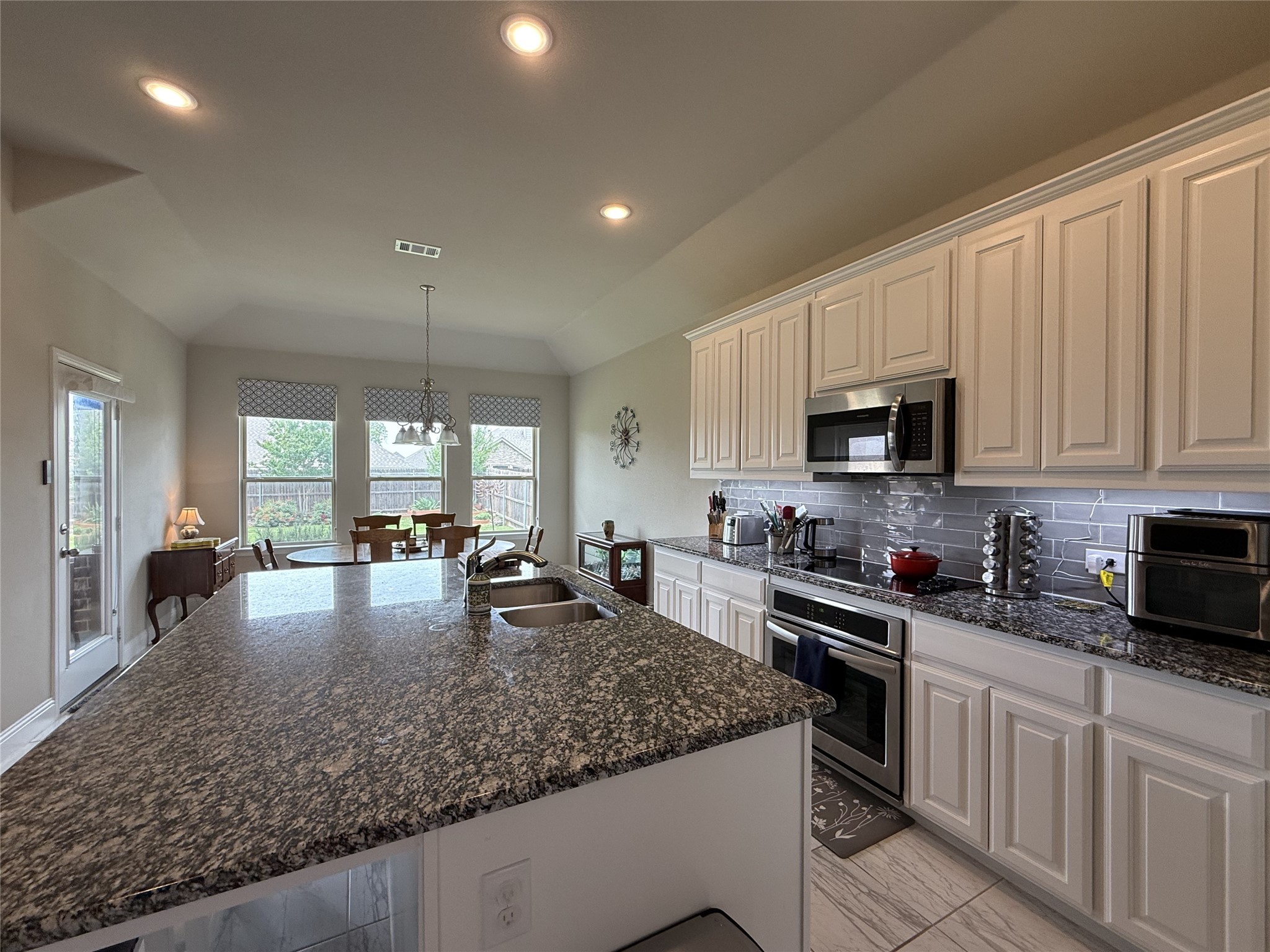 137 Constitution Drive Joshua TX 76058