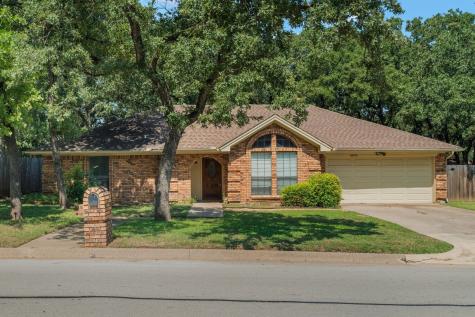 6805 Starnes Road North Richland Hills TX 76182