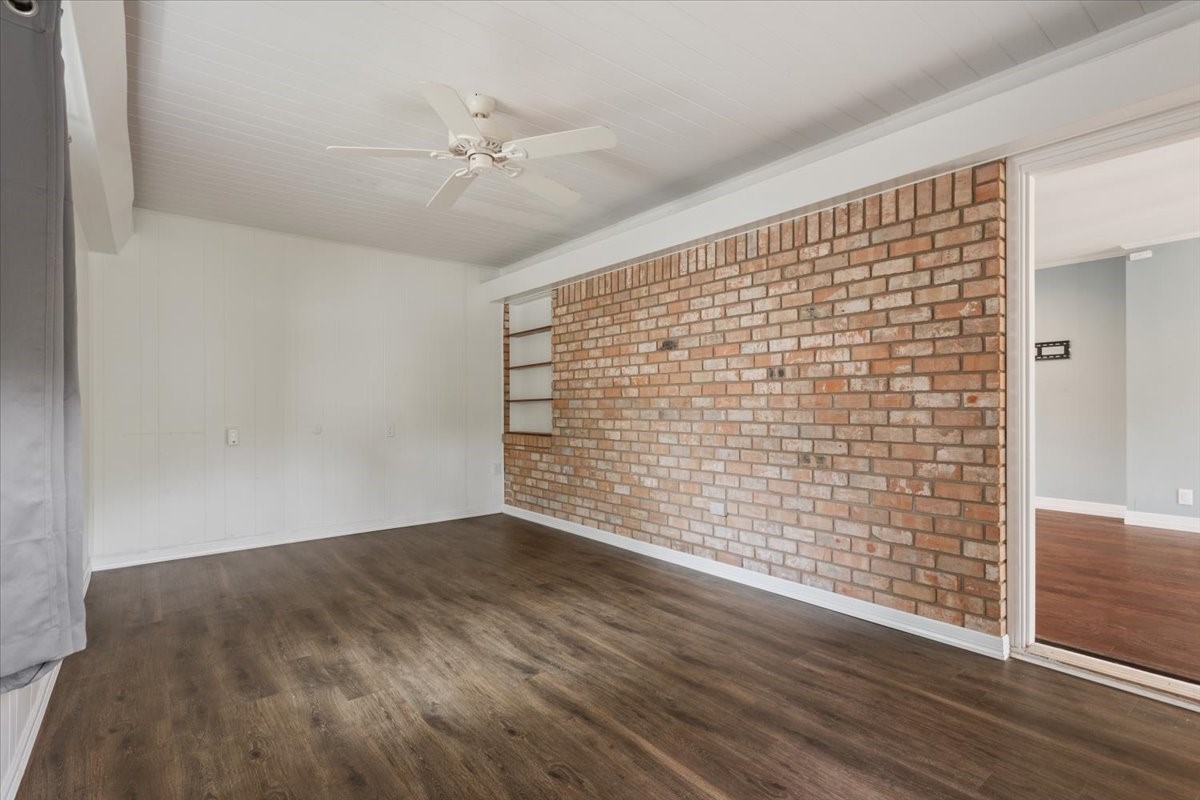 425 White Hall Road Woodway TX 76712