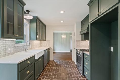 425 White Hall Road Woodway TX 76712