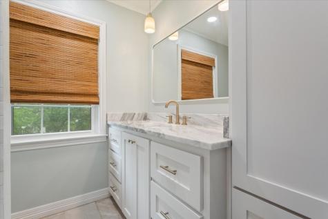 425 White Hall Road Woodway TX 76712